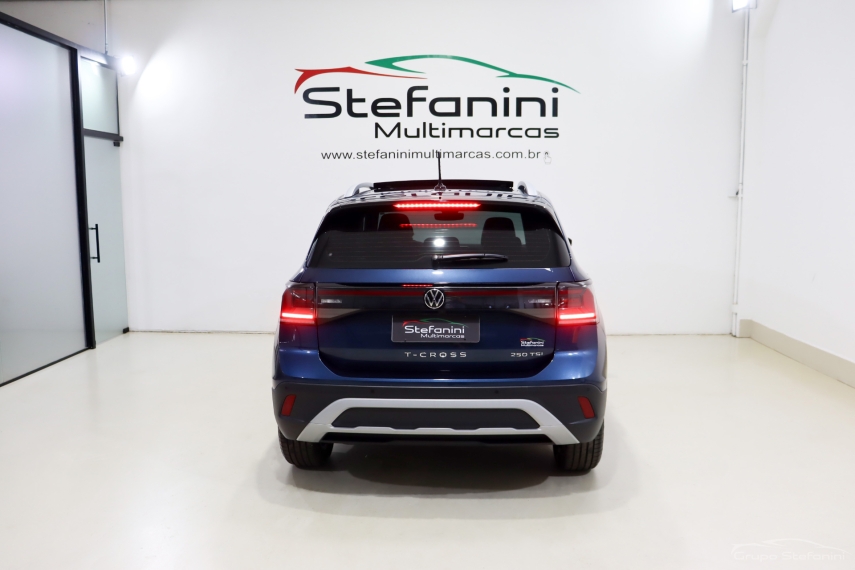 volkswagen t-cross 1.4 250 tsi total flex highline automatico 4p 2025