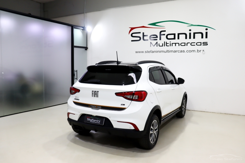 fiat argo 1.3 firefly flex trekking cvt 4p automatico 2024