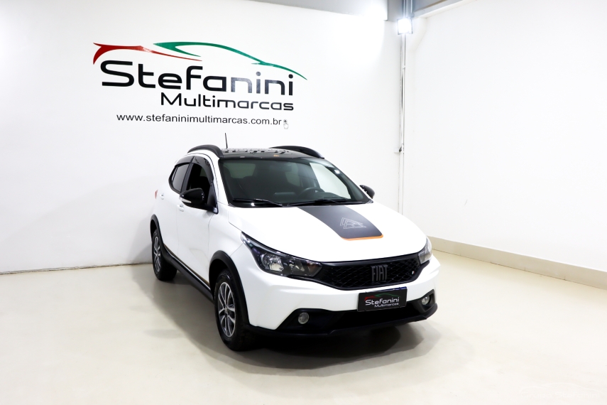 fiat argo 1.3 firefly flex trekking cvt 4p automatico 2024