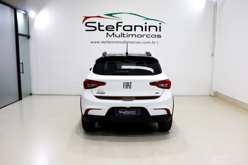 fiat argo 1.3 firefly flex trekking cvt 4p automatico 2024