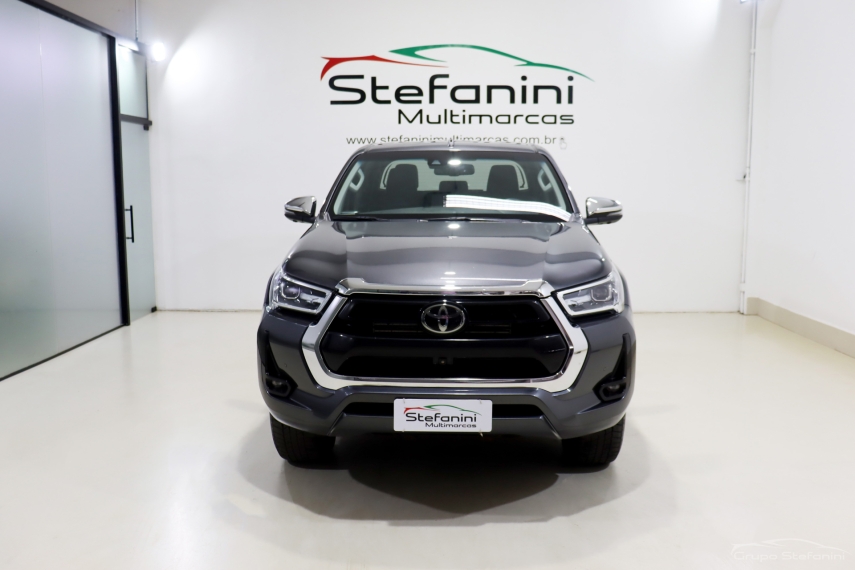 toyota hilux 2.8 d-4d turbo diesel cd srx 4x4 automatico 4p 2023