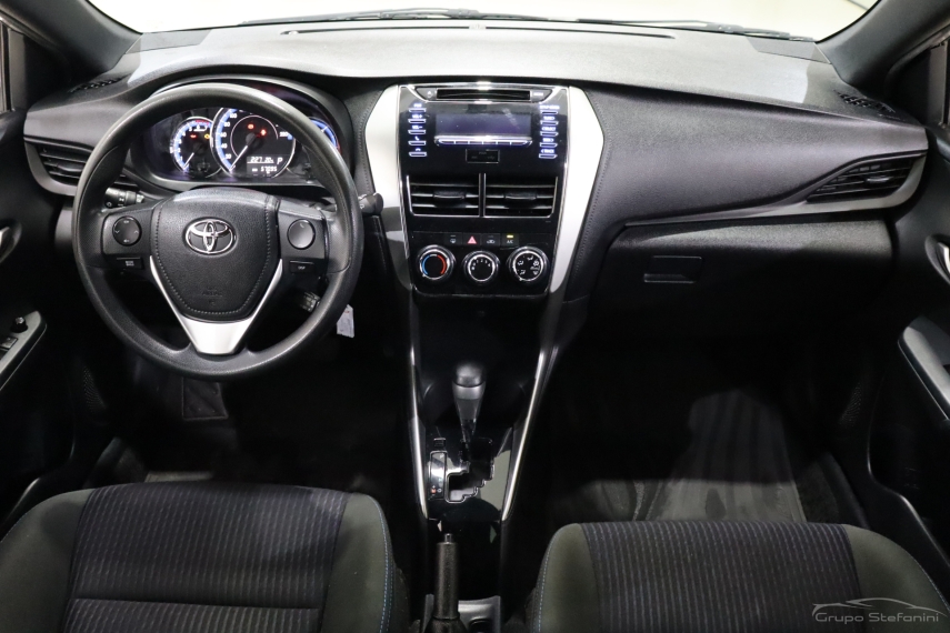 toyota yaris 1.3 16v flex xl multidrive 4p automatico 2019