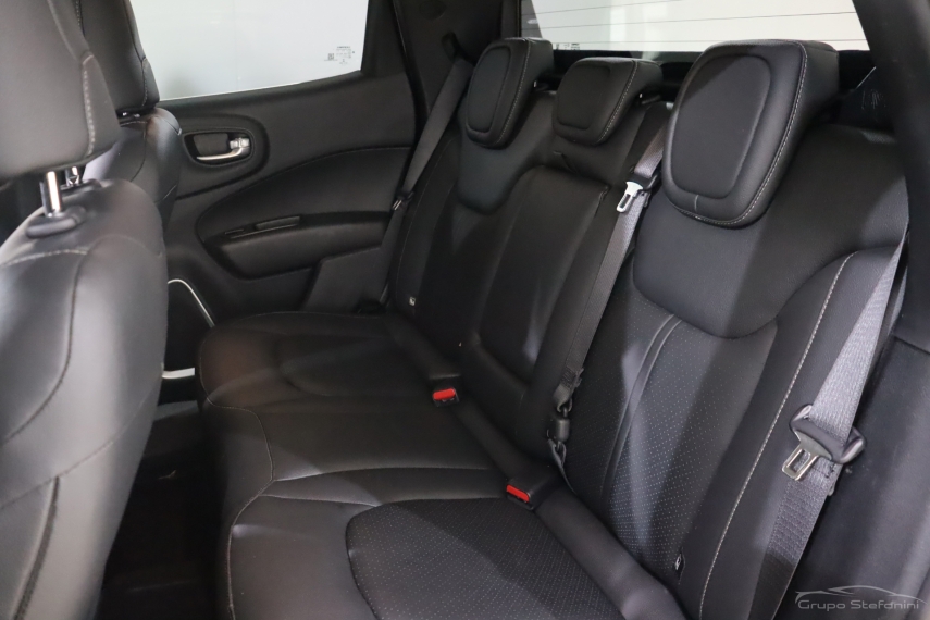 fiat toro 2.0 16v turbo diesel volcano 4wd at9 4p automatico 2022