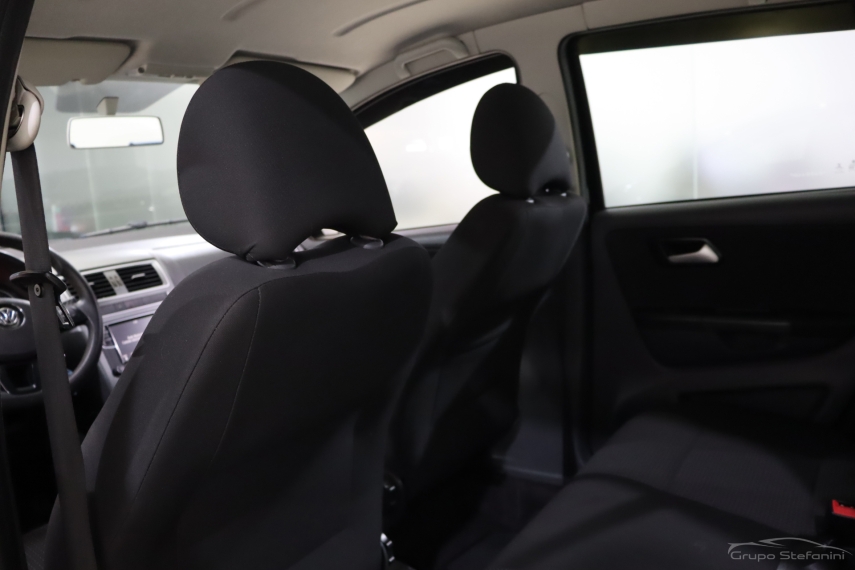 volkswagen fox 1.6 msi total flex connect 4p i-motion automatico 2019