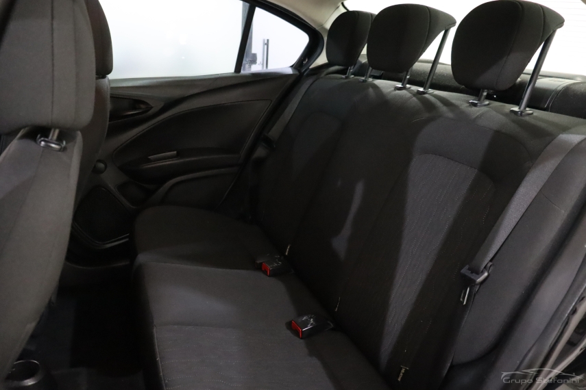 fiat cronos 1.3 firefly flex drive manual 4p 2020