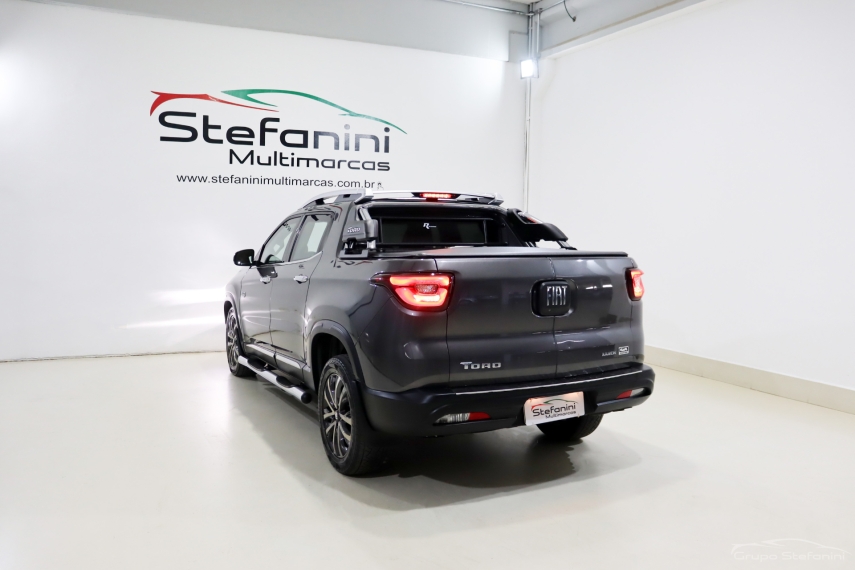 fiat toro 2.0 16v turbo diesel ranch 4wd at9 4p automatico 2023