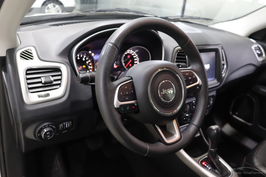 jeep compass 2.0 16v flex longitude automatico 4p 2019