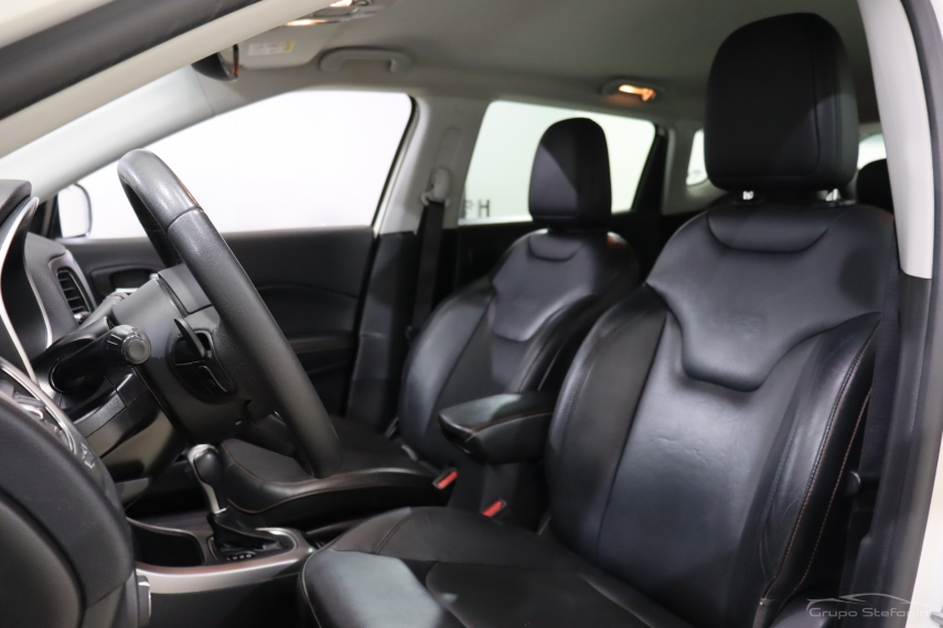 jeep compass 2.0 16v flex longitude automatico 4p 2019