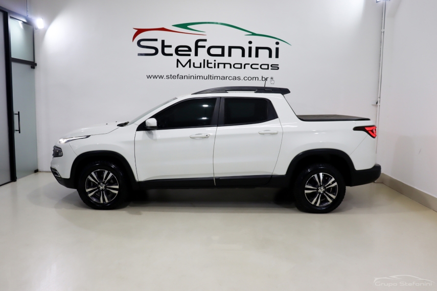 fiat toro 2.0 16v turbo diesel freedom 4wd at9 4p automatico 2022