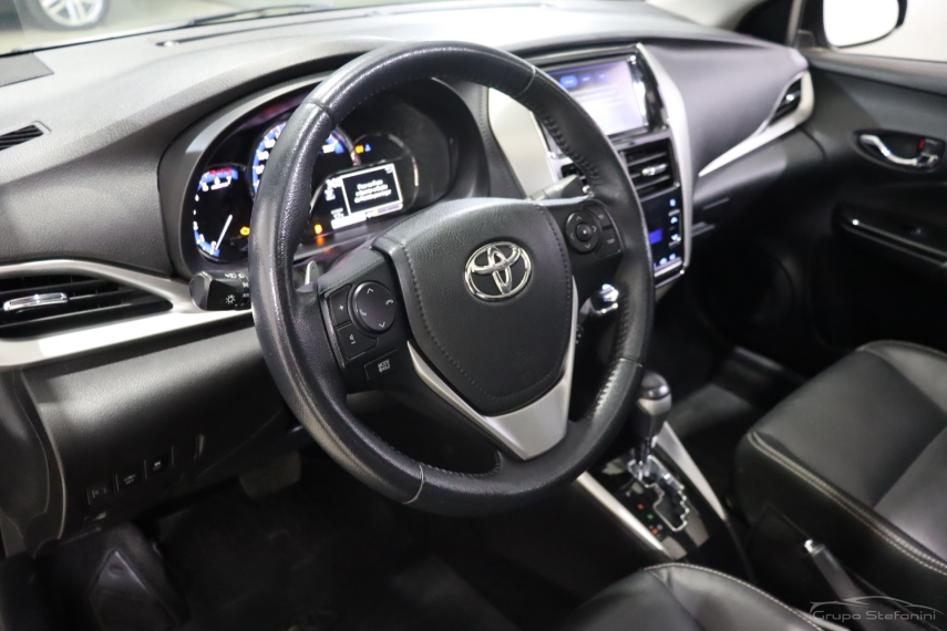 toyota yaris 1.5 16v flex sedan xls multidrive 4p automatico 2019