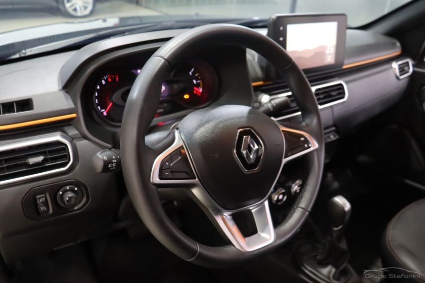 renault oroch 1.3 tce flex outsider x-tronic 4p automatico 2023