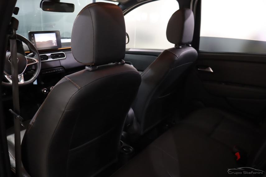renault oroch 1.3 tce flex outsider x-tronic 4p automatico 2023