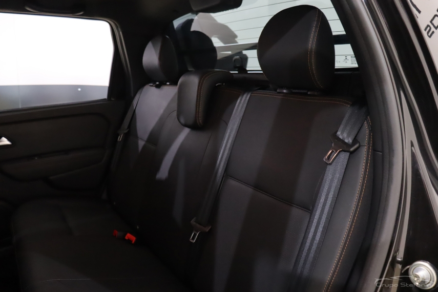 renault oroch 1.3 tce flex outsider x-tronic 4p automatico 2023