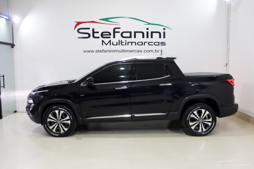 fiat toro 2.0 16v turbo diesel volcano 4wd at9 4p automatico 2022