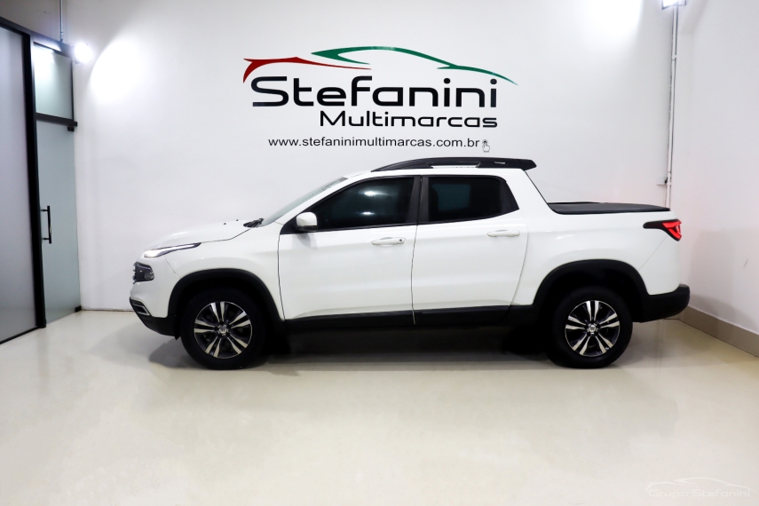 fiat toro 2.0 16v turbo diesel freedom 4wd at9 4p automatico 2022