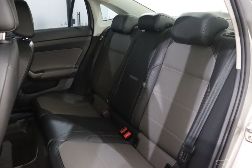 volkswagen virtus 1.0 200 tsi highline automatico flex 4p 2019