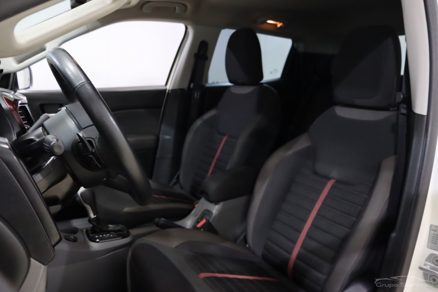 fiat toro 2.4 16v multiair flex freedom at9 4p automatico 2018