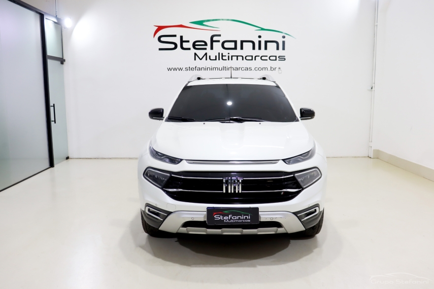 fiat toro 2.0 16v turbo diesel volcano 4wd at9 4p automatico 2023