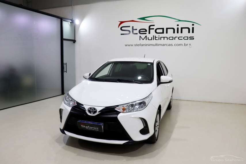 toyota yaris 1.5 16v flex sedan xl live multidrive 4p automatico 2023 toyota yaris 1.5 16v flex sedan xl live multidrive 4p automatico 2023