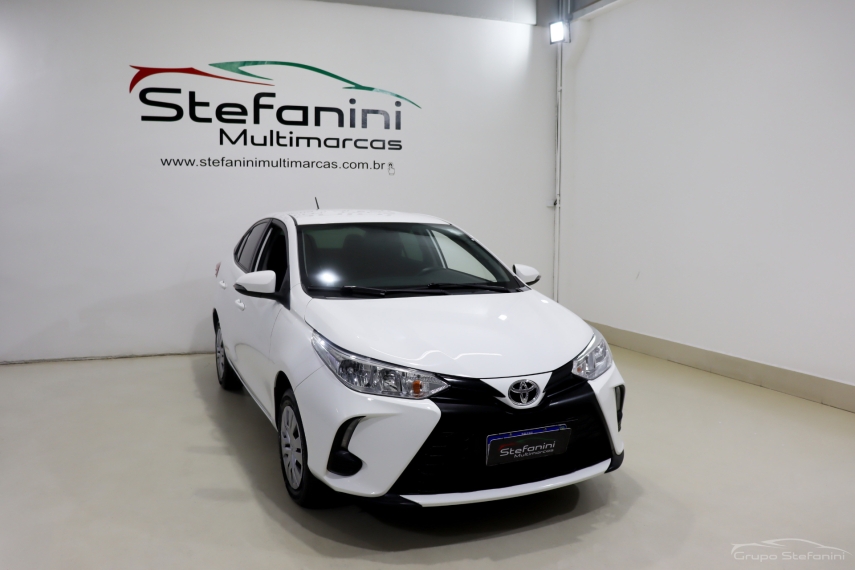 toyota yaris 1.5 16v flex sedan xl live multidrive 4p automatico 2023