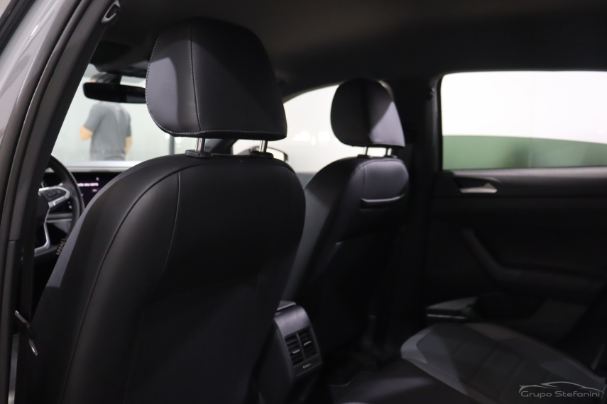volkswagen nivus 1.0 200 tsi total flex highline automatico 4p 2024