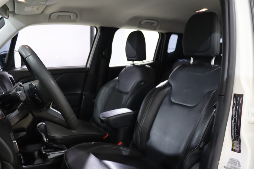 jeep renegade 1.3 t270 turbo flex longitude at6 4p automatico 2023