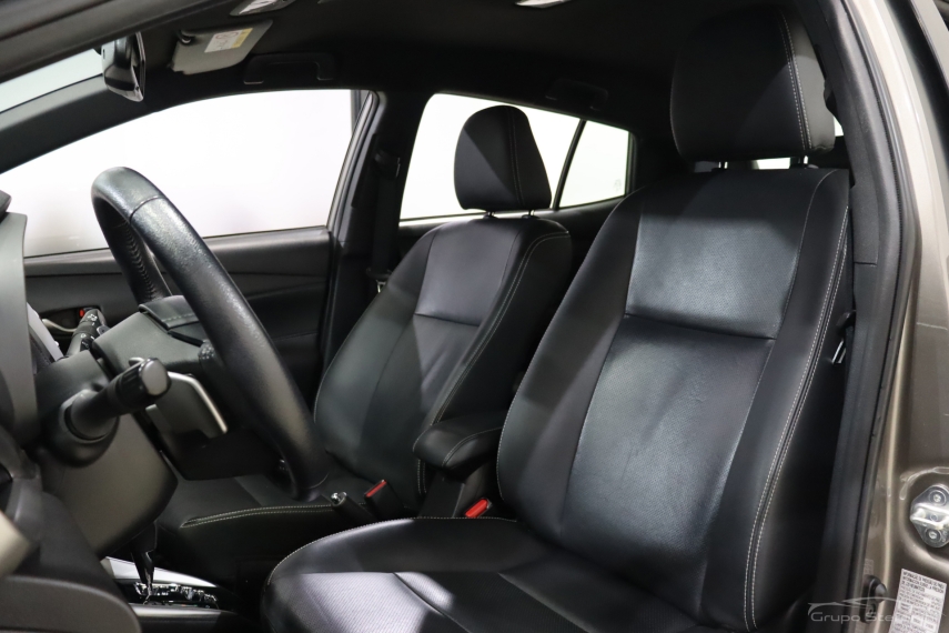toyota yaris 1.5 16v flex xs multidrive 4p automatico 2019