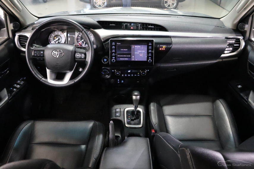 toyota hilux 2.8 d-4d turbo diesel cd srv 4x4 automatico 4p 2021
