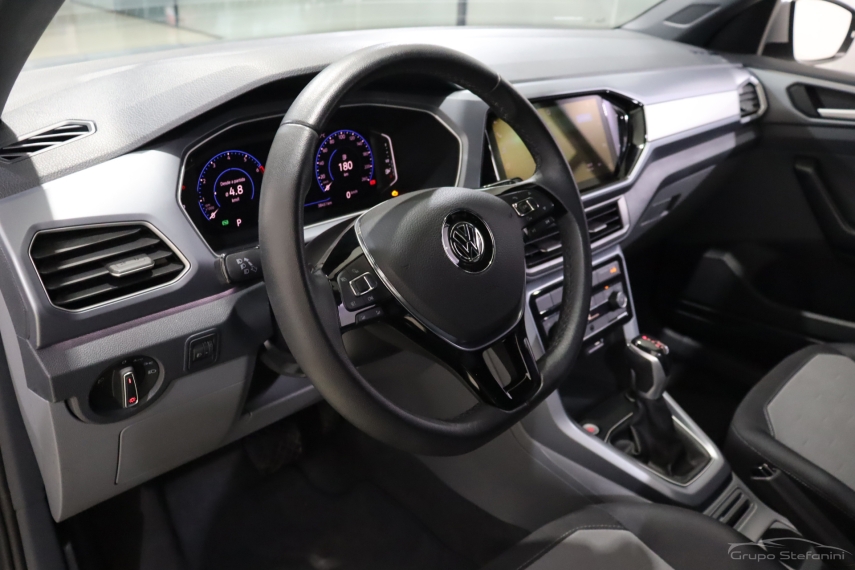 volkswagen t-cross 1.0 200 tsi total flex comfortline automatico 4p 2021