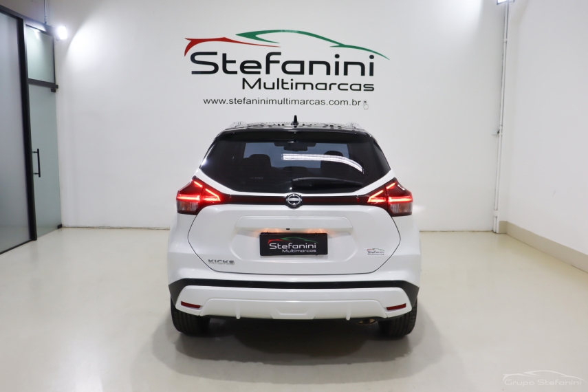nissan kicks 1.6 16v flexstart exclusive xtronic flex 4p automatico 2023