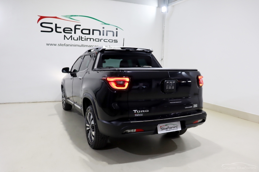 fiat toro 2.0 16v turbo diesel volcano 4wd at9 4p automatico 2024
