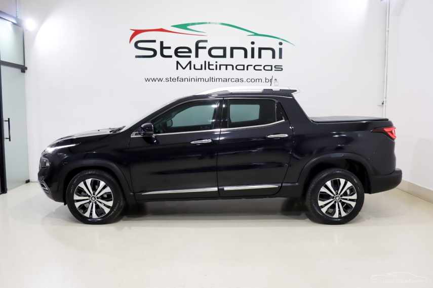 fiat toro 2.0 16v turbo diesel volcano 4wd at9 4p automatico 2024