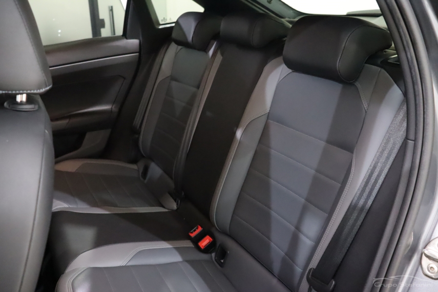 volkswagen nivus 1.0 200 tsi total flex highline automatico 4p 2021