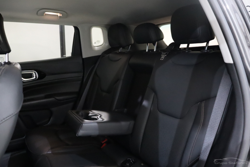 jeep compass 2.0 td350 turbo diesel limited at9 4p automatico 2023