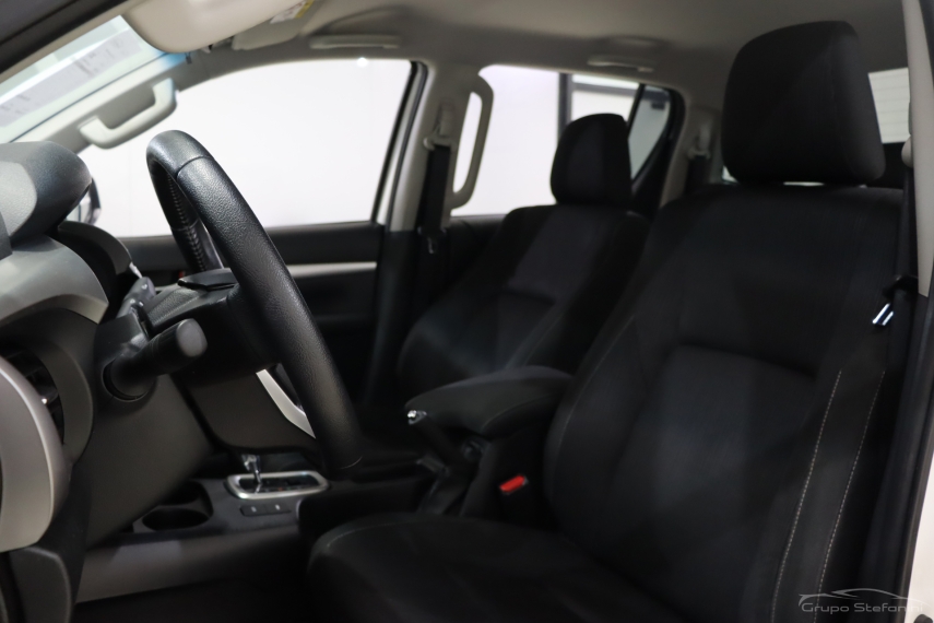 toyota hilux 2.8 d-4d turbo diesel cd sr 4x4 automatico 4p 2022