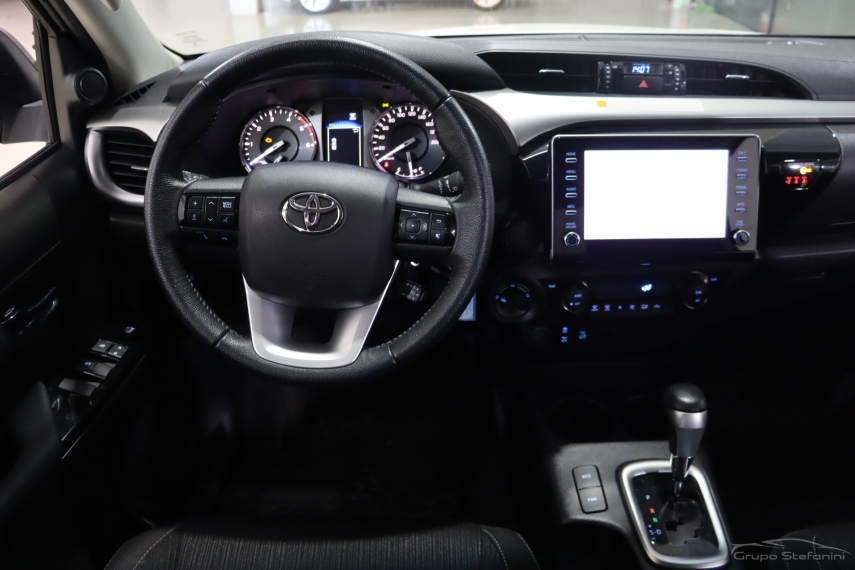 toyota hilux 2.8 d-4d turbo diesel cd sr 4x4 automatico 4p 2022