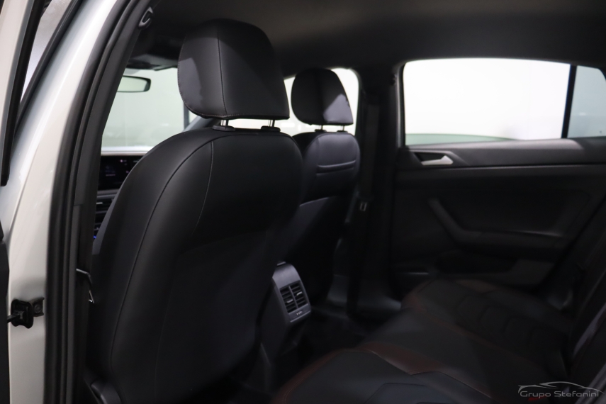 volkswagen virtus 1.0 200 tsi highline automatico flex 4p 2023