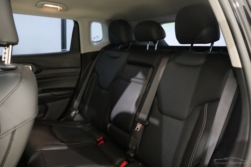 jeep compass 1.3 t270 turbo flex longitude at6 4p automatico 2023