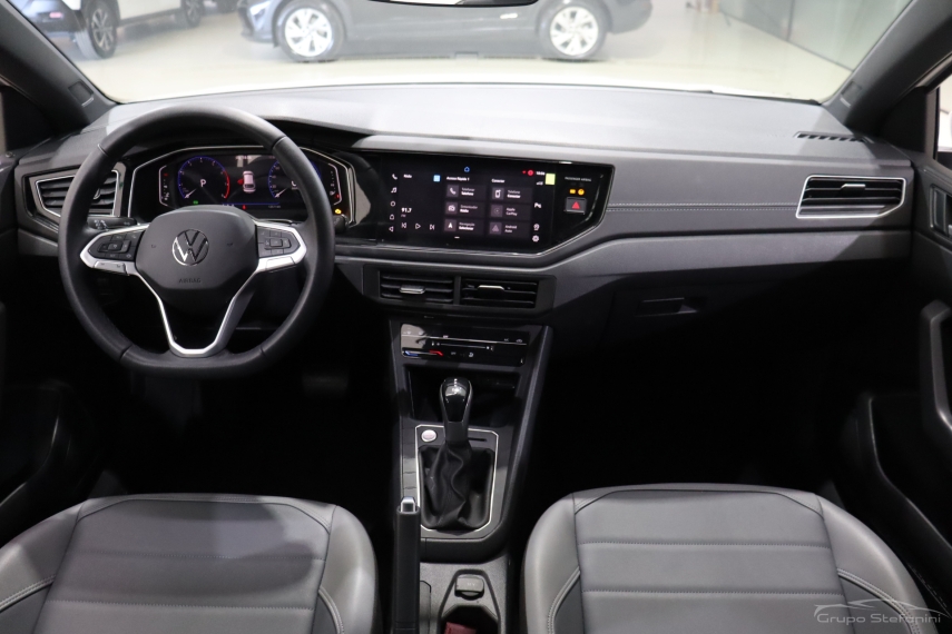 volkswagen nivus 1.0 200 tsi total flex highline automatico 4p 2024