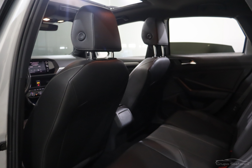 volkswagen jetta 1.4 250 tsi total flex r-line tiptronic 4p automatico 2019