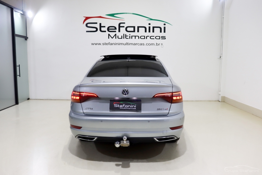 volkswagen jetta 1.4 250 tsi total flex r-line tiptronic 4p automatico 2019