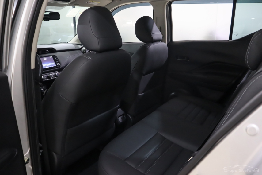 nissan kicks 1.6 16v flexstart advance xtronic flex 4p automatico 2024