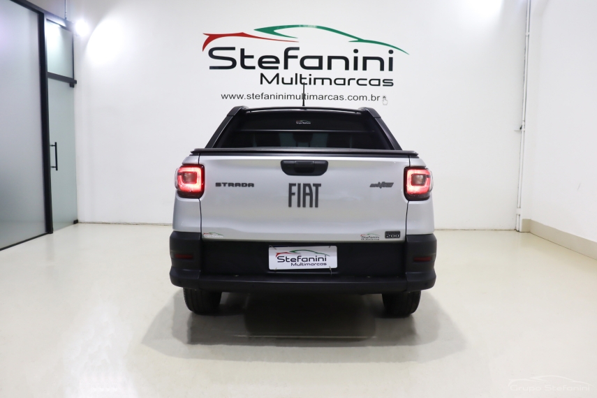 fiat strada 1.0 turbo 200 flex ultra cd cvt 4p automatico 2025