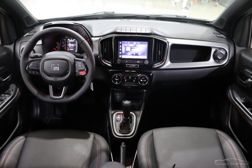 fiat strada 1.0 turbo 200 flex ultra cd cvt 4p automatico 2025
