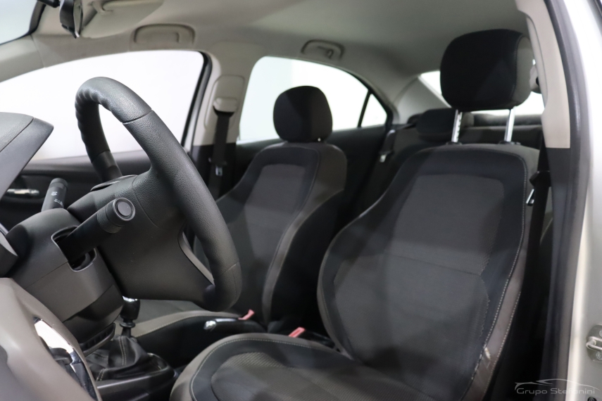 chevrolet prisma 1.0 mpfi lt 8v flex 4p manual 2013
