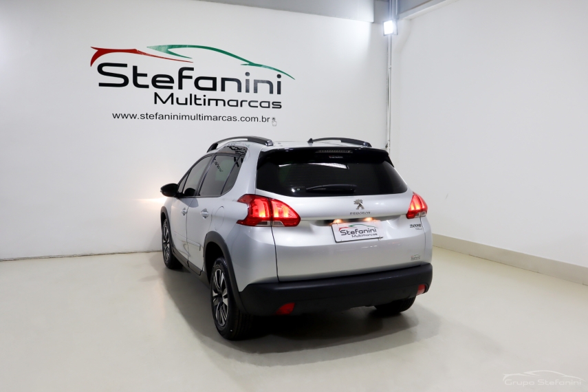 peugeot 2008 1.6 16v thp flex griffe 4p automatico 2022