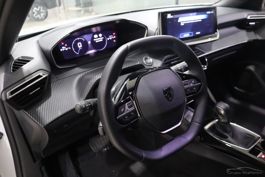 peugeot 2008 1.0 turbo 200 flex allure cvt 4p automatico 2025