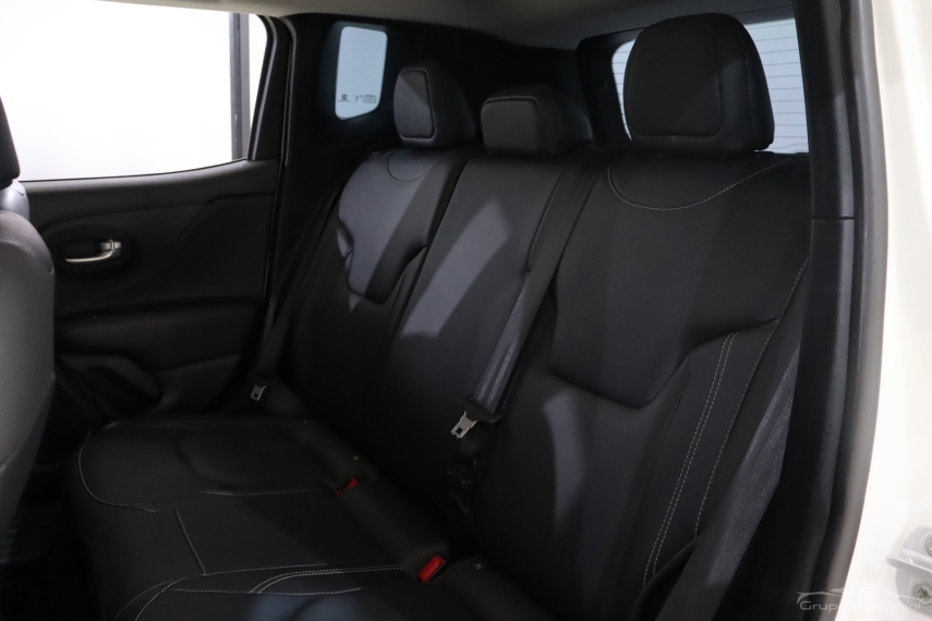 jeep renegade 1.3 t270 turbo flex longitude at6 4p automatico 2024