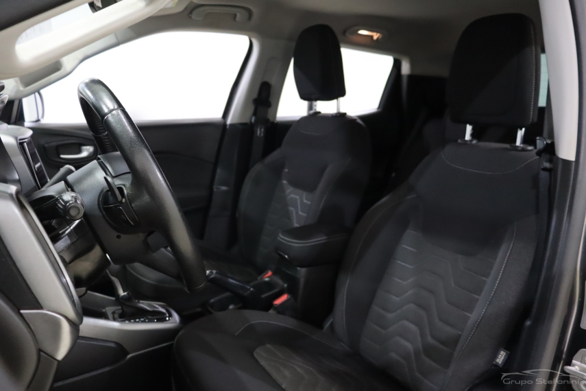 fiat toro 2.0 16v turbo diesel freedom 4wd at9 4p automatico 2022