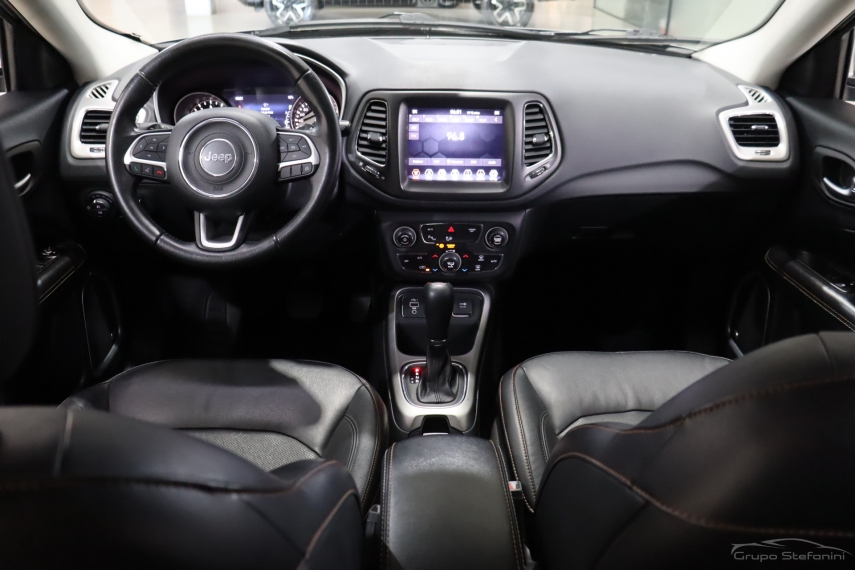 jeep compass 2.0 16v flex longitude automatico 4p 2020